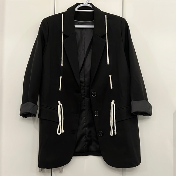 ✨SOMEOTHERS✨ Black Oversize Blazer - Picture 2 of 8